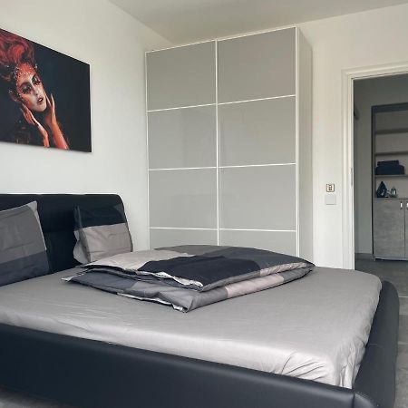 Lakeview 2 Room Penthouse Rooftop Terrace W15 Bucarest Esterno foto