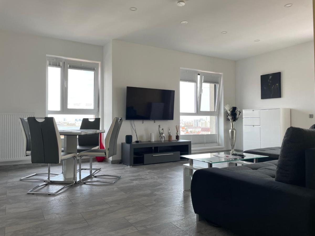 Lakeview 2 Room Penthouse Rooftop Terrace W15 Bucarest Esterno foto